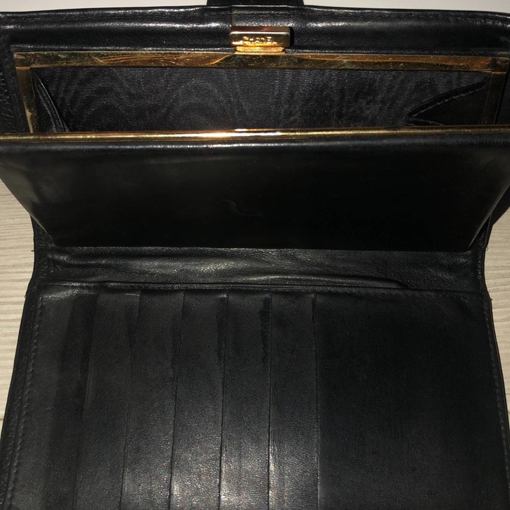 Chanel Authentic Black Long Wallet Caviar Skin - Picture 7 of 10
